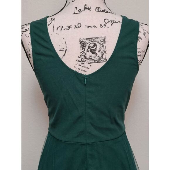 π Pearl Beaded Mesh Overlay Sleeveless A-line Elegant Green Dress SIZE LβNEW - Picture 10 of 16